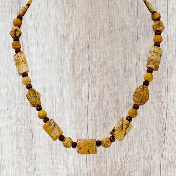 Brown and beige agate stone necklace mixed with small wood beads New - Picture 10 of 11
